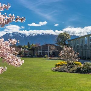 Distinction Te Anau Hotel & Villas